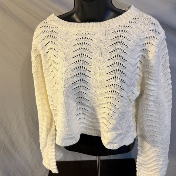 No Comment White Cream Sweater Short Length Womens Size Large L Cozy Fall Beach - Picture 1 of 2